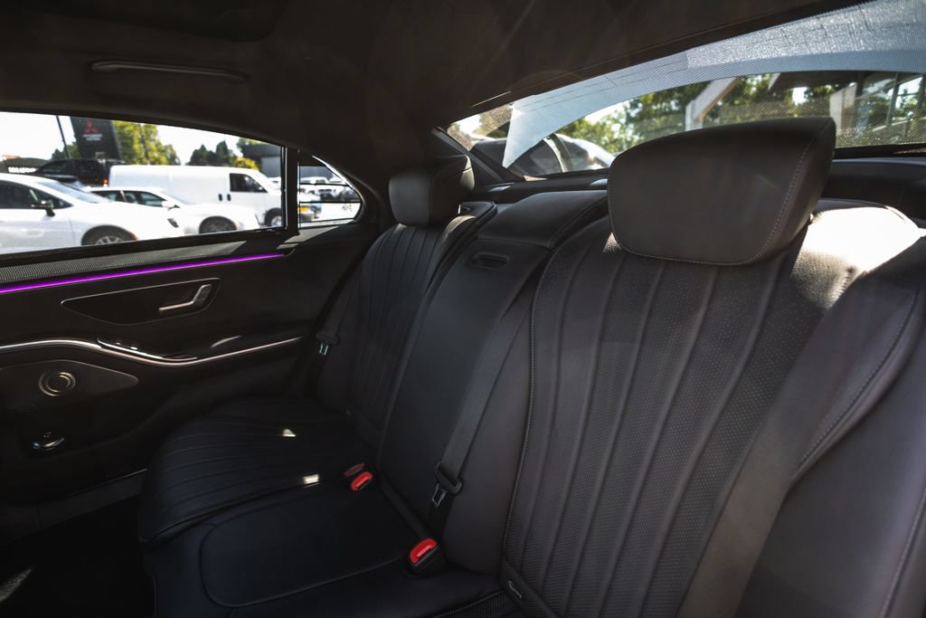 Used 2022 Mercedes-Benz S 580 4MATIC Sedan image 30