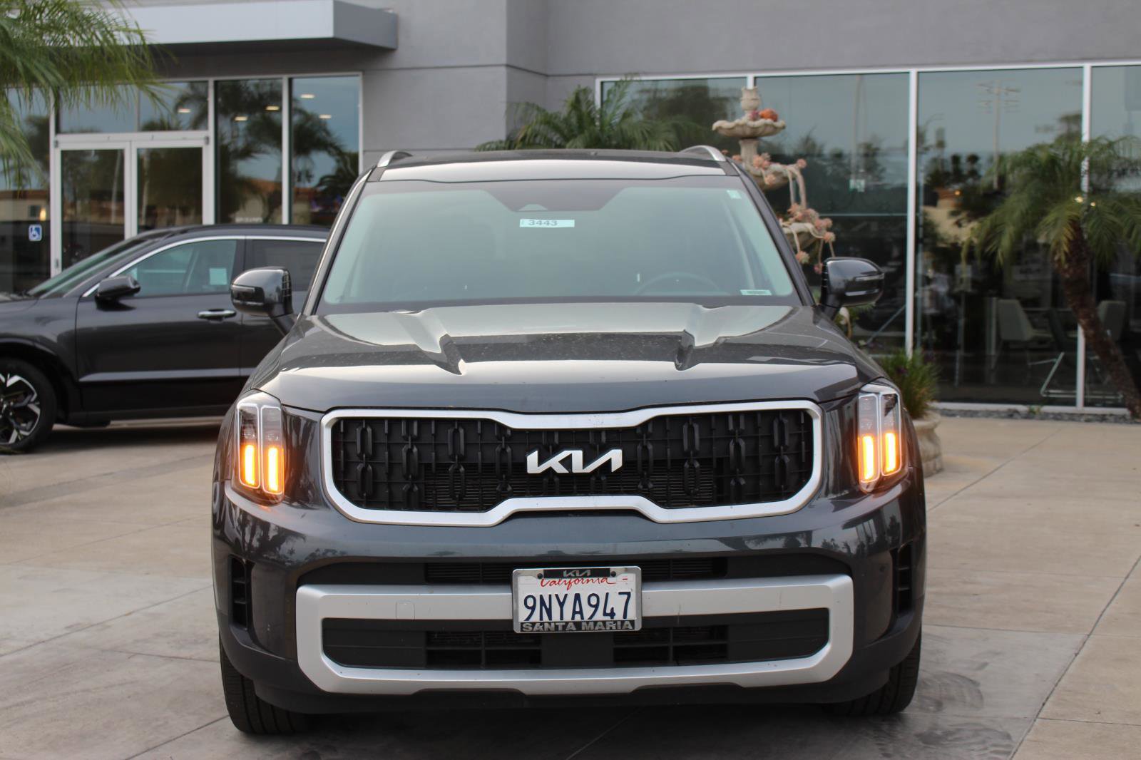 Certified 2024 Kia Telluride EX image 4
