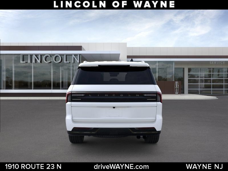 New 2026 Lincoln Navigator Premiere AWD/4WD image 6