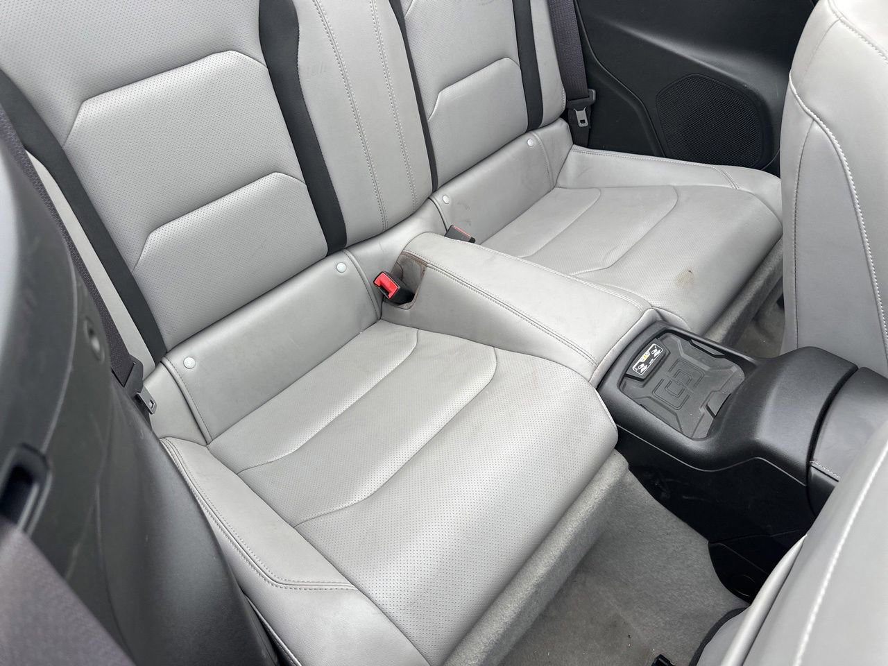 Used 2017 Chevrolet Camaro LT RWD image 14
