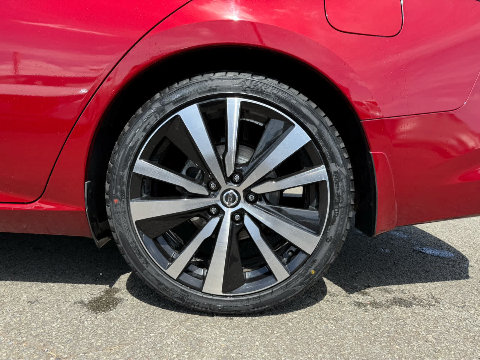 Used 2021 Nissan Altima 2.5 SR w/ SR Premium Package FWD image 5