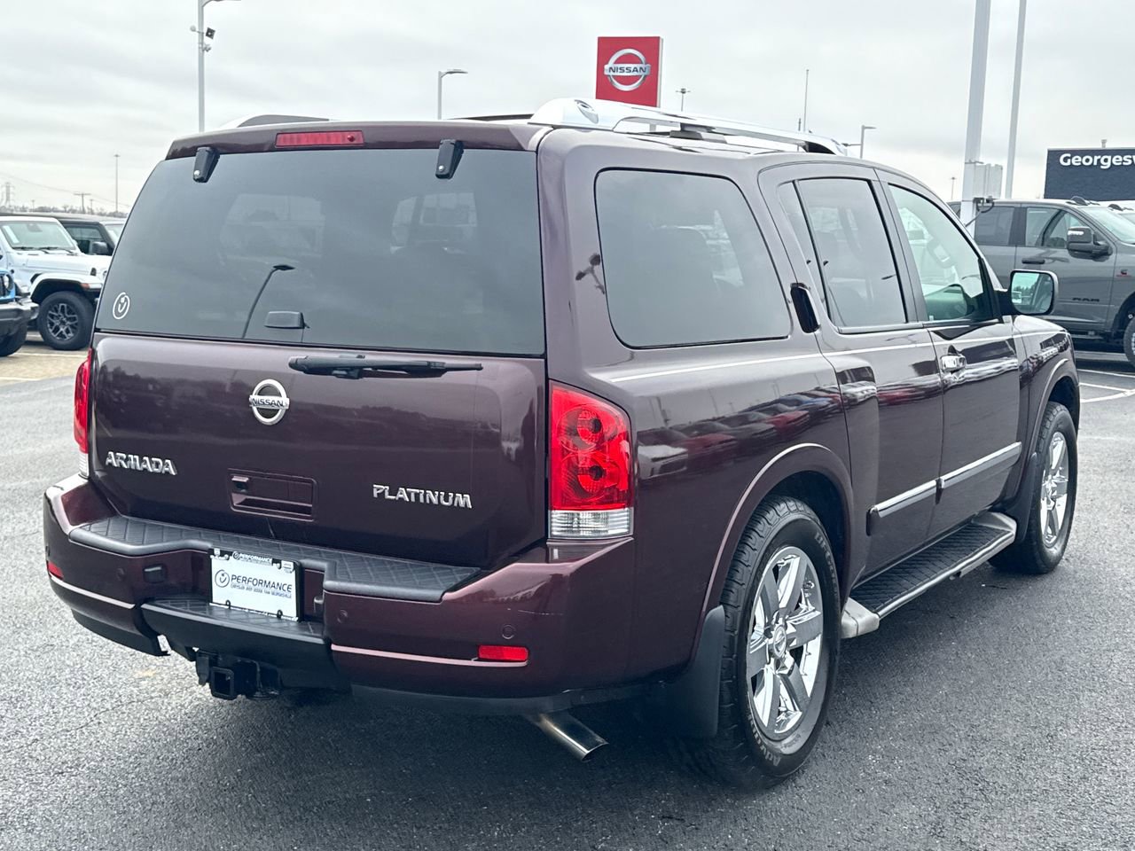 Used 2013 Nissan Armada Platinum AWD/4WD image 3