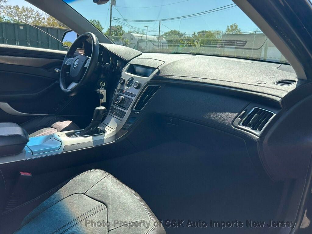 Used 2013 Cadillac CTS Luxury AWD/4WD image 23