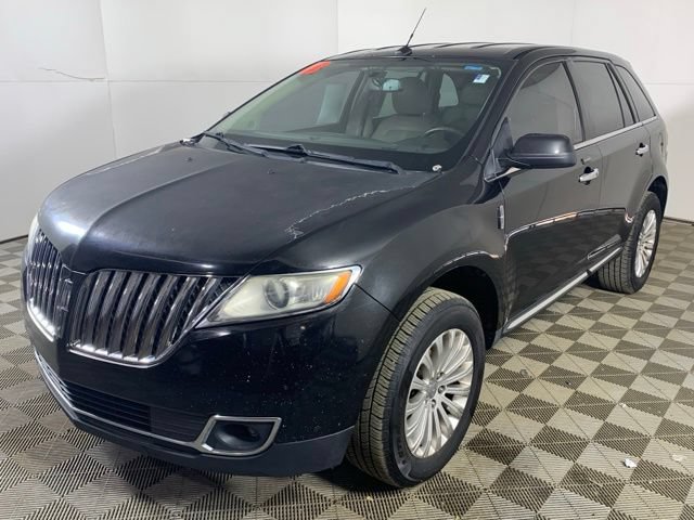 Used 2013 Lincoln MKX FWD image 9