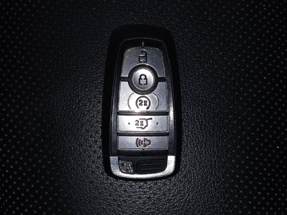 Used 2021 Ford Escape SEL image 32