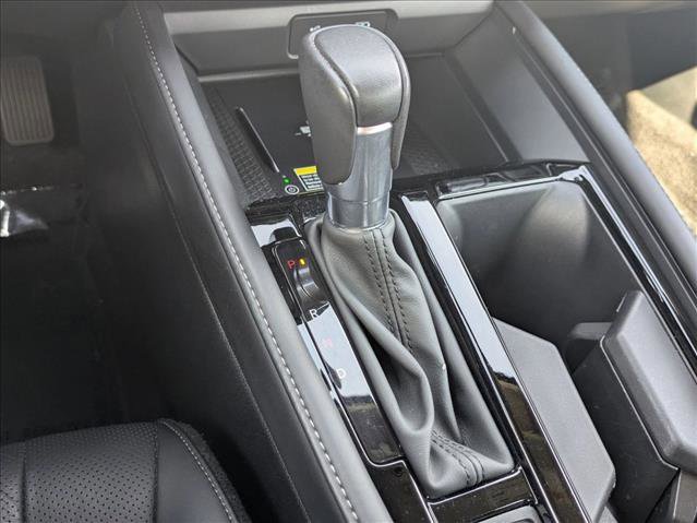 Used 2024 Honda Accord Touring image 12