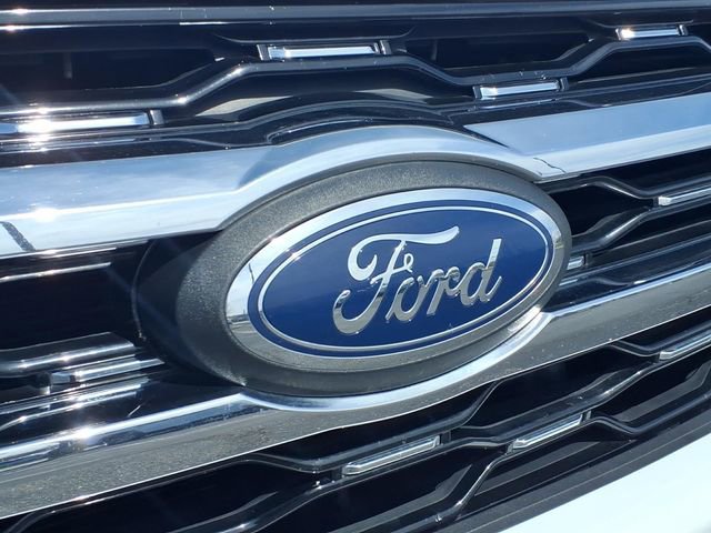 Used 2023 Ford Expedition Limited image 27