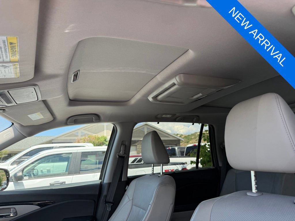 Used 2016 Honda Pilot Elite image 11