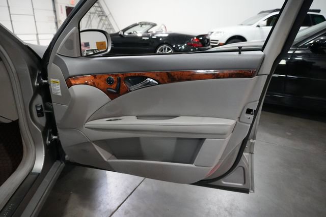 Used 2004 Mercedes-Benz E 320 Sedan image 27