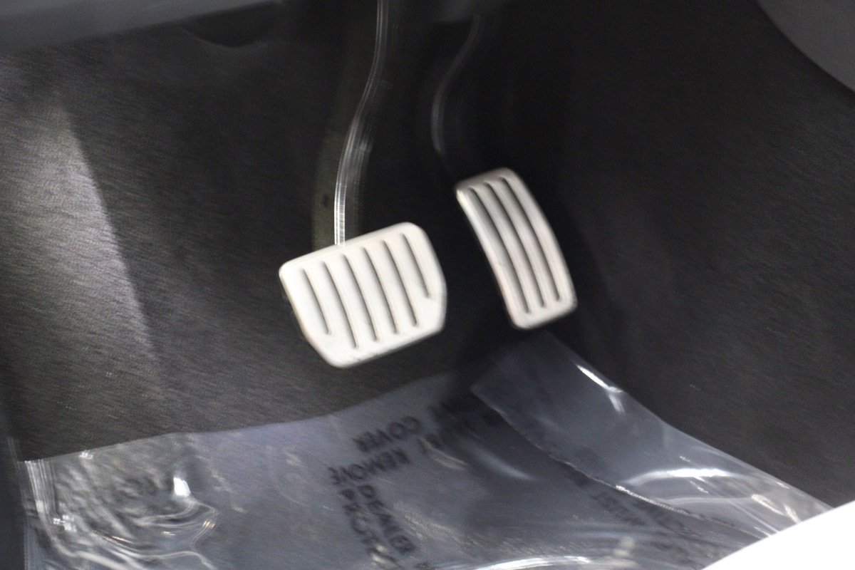 Used 2023 Tesla Model Y Performance image 41