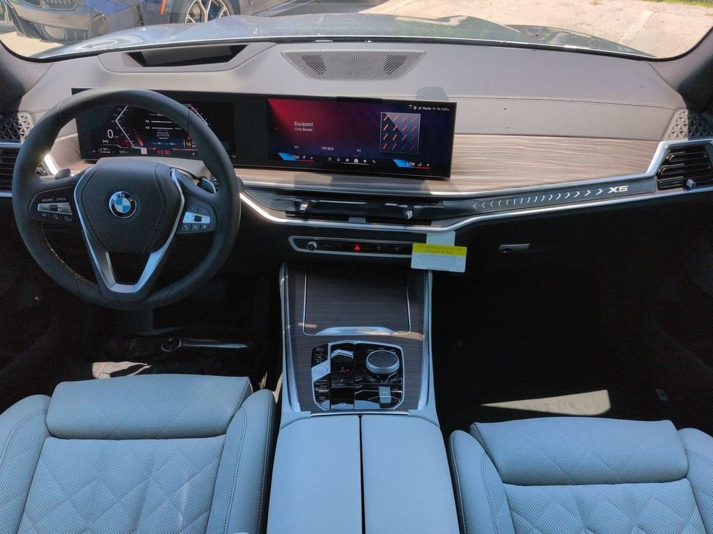 New 2026 BMW X5 xDrive50e w/ Climate Comfort Package AWD/4WD image 15