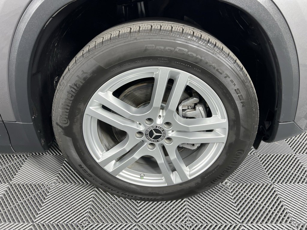 Certified 2023 Mercedes-Benz GLA 250 GLA 250 w/ Premium Package image 33