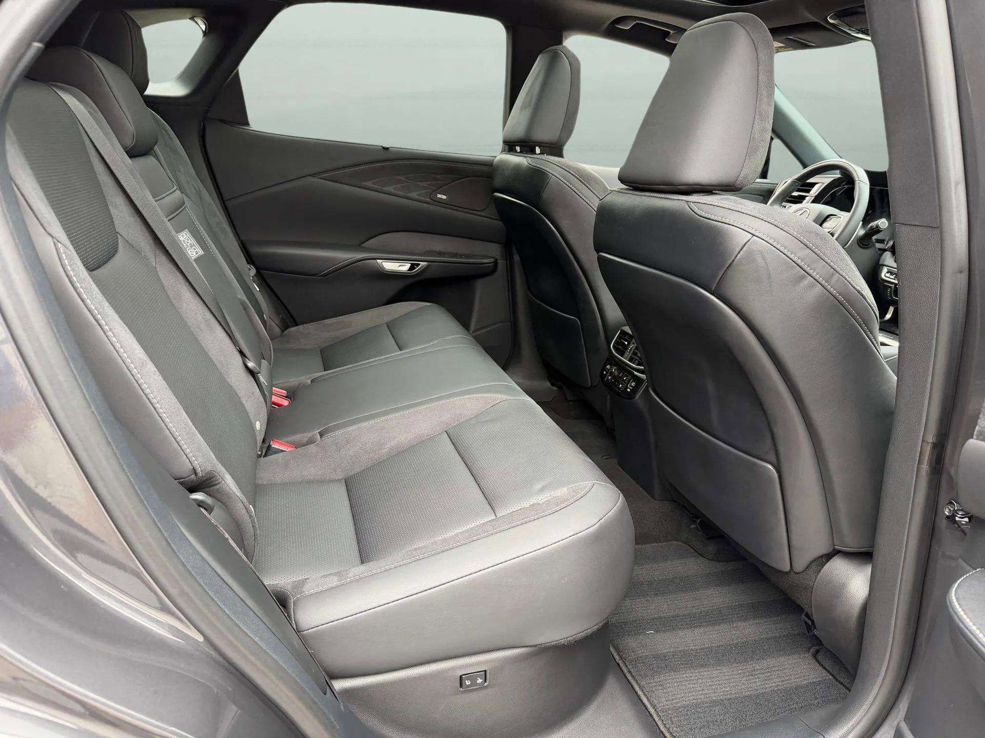 Used 2024 Lexus RX 350 FWD image 27