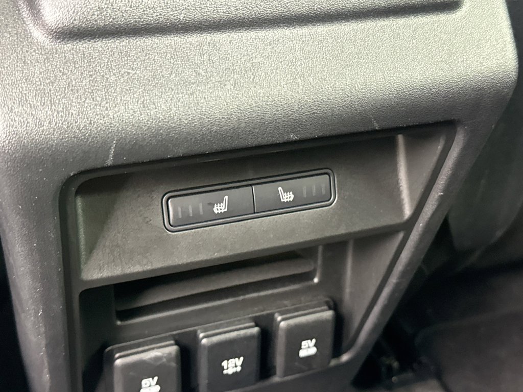 Used 2019 Land Rover Discovery Sport SE AWD/4WD image 23