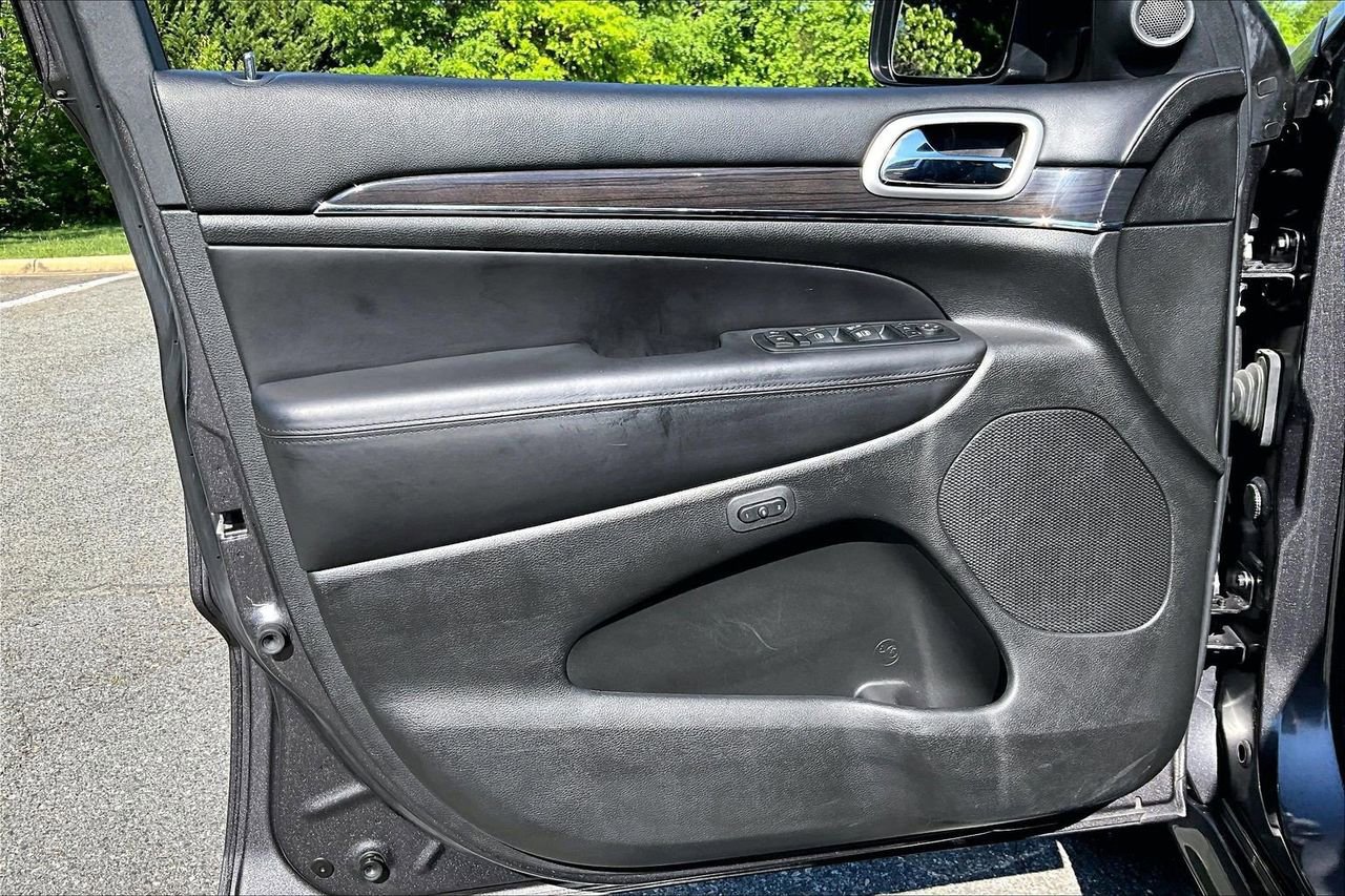 Certified 2016 Jeep Grand Cherokee High Altitude image 27