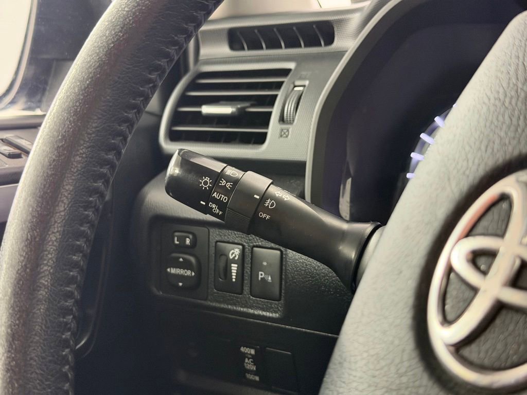 Used 2015 Toyota 4Runner Limited AWD/4WD image 15