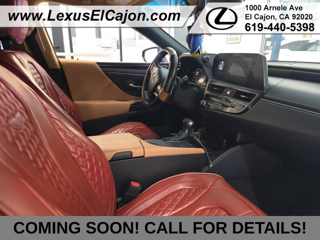 Used 2022 Lexus ES 300h w/ Accessory Package FWD image 8