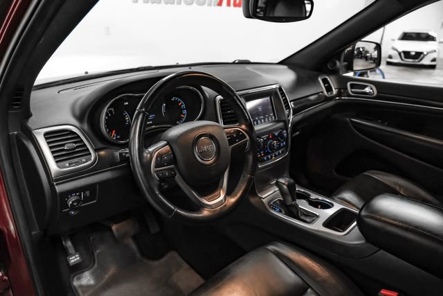 Used 2018 Jeep Grand Cherokee Limited RWD image 3