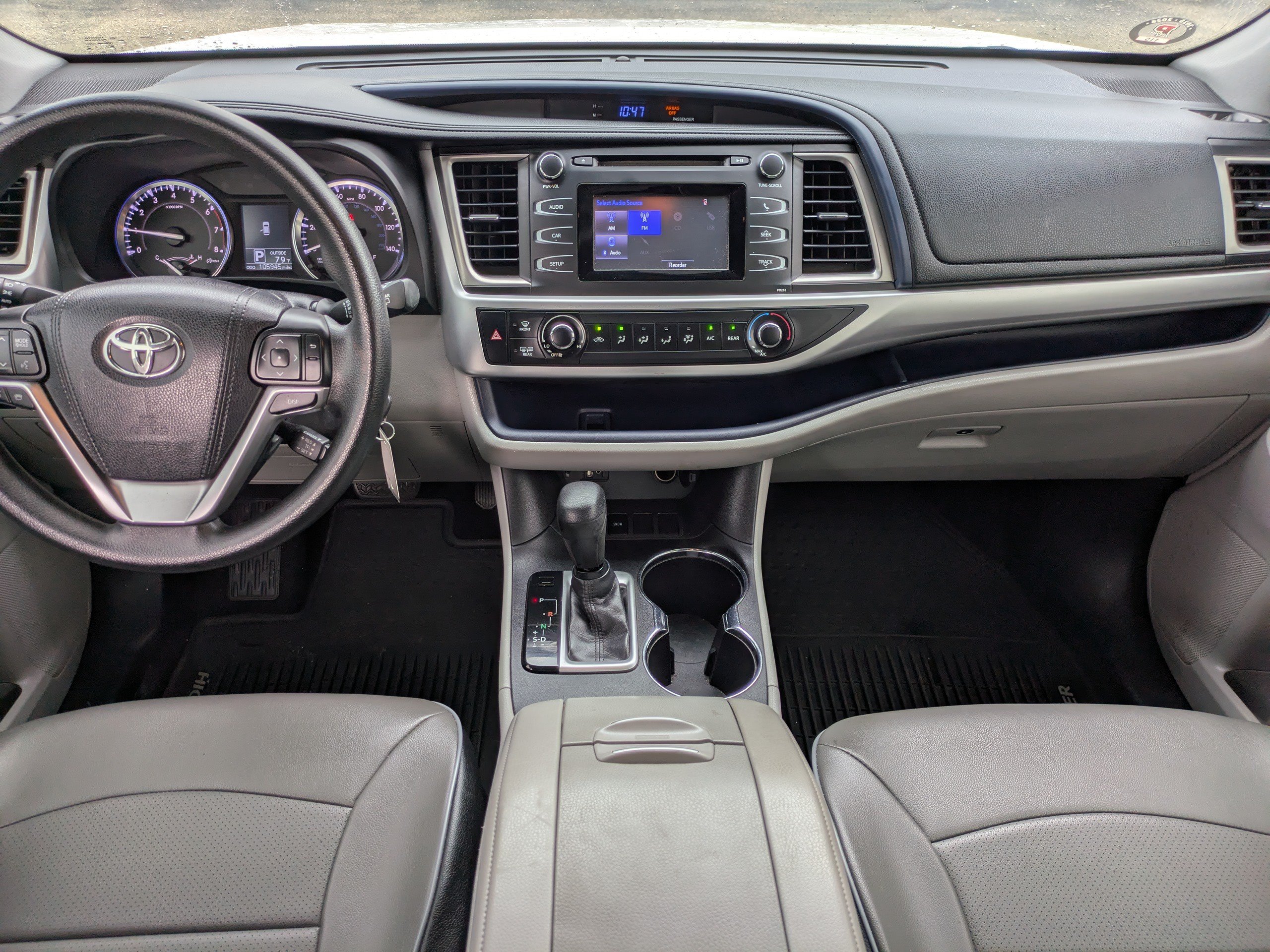 Used 2016 Toyota Highlander LE FWD image 14