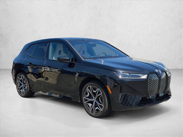 Certified 2024 BMW iX xDrive50 w/ Premium Package AWD/4WD image 3