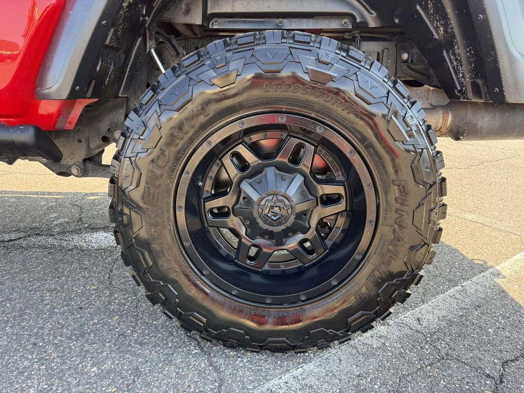 Used 2020 Jeep Gladiator Sport w/ Quick Order Package 24S image 11