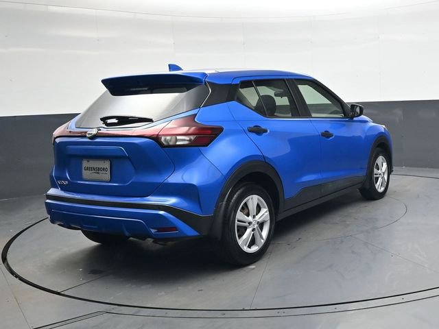 Used 2022 Nissan Kicks S image 4