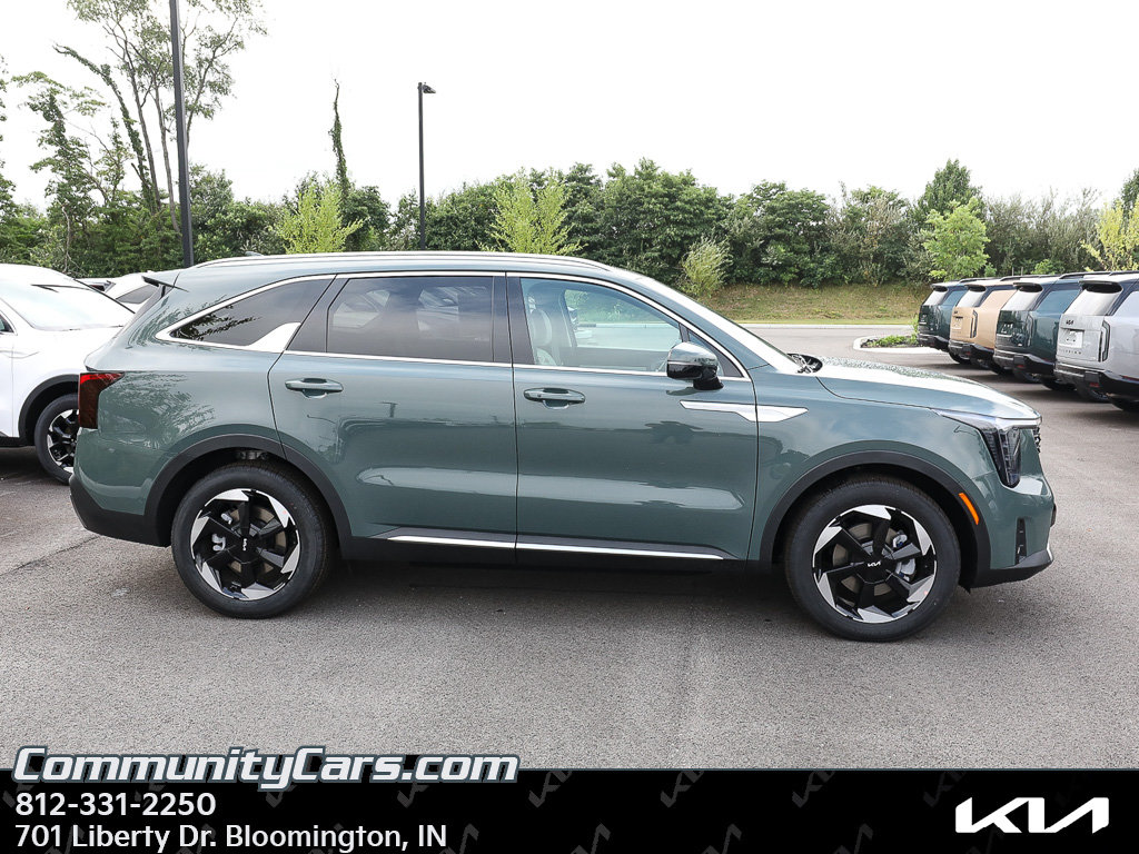 New 2026 Kia Sorento EX AWD/4WD image 9