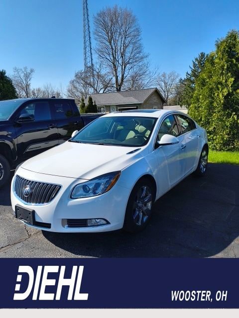 Used 2013 Buick Regal Premium image 1