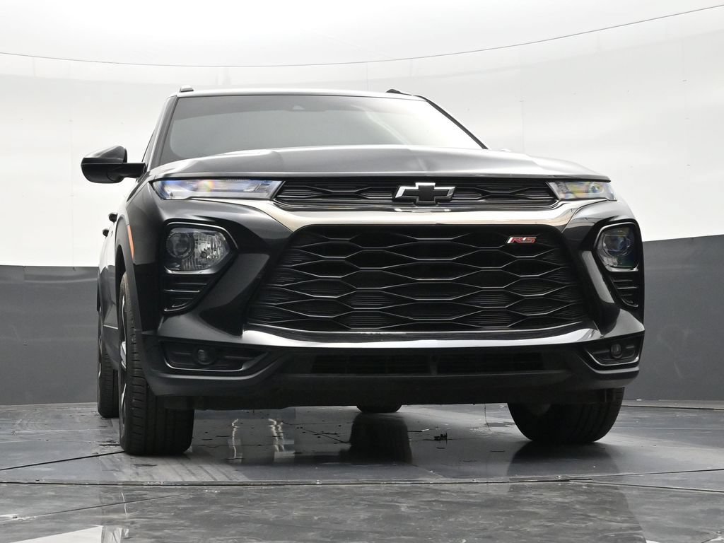 Used 2022 Chevrolet TrailBlazer RS w/ Sun and Liftgate Package FWD image 23