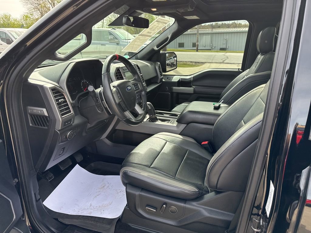 Used 2018 Ford F150 Raptor w/ Equipment Group 802A Luxury AWD/4WD image 28