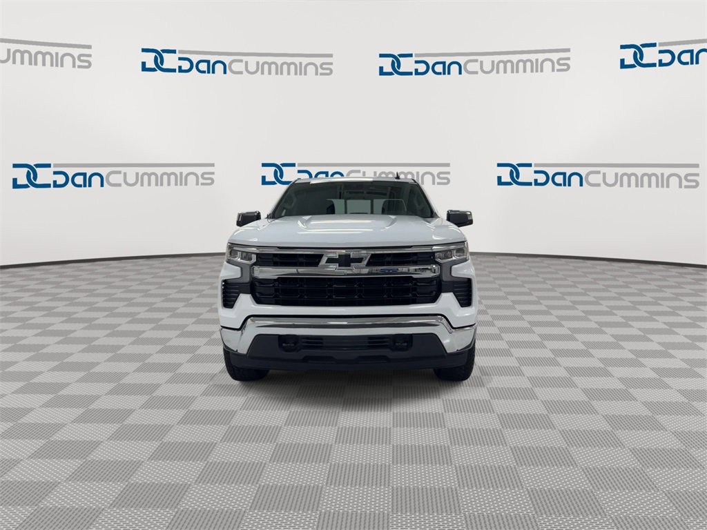 New 2026 Chevrolet Silverado 1500 LT image 3