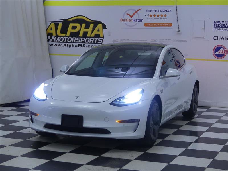 Used 2019 Tesla Model 3 Standard Range Plus image 2