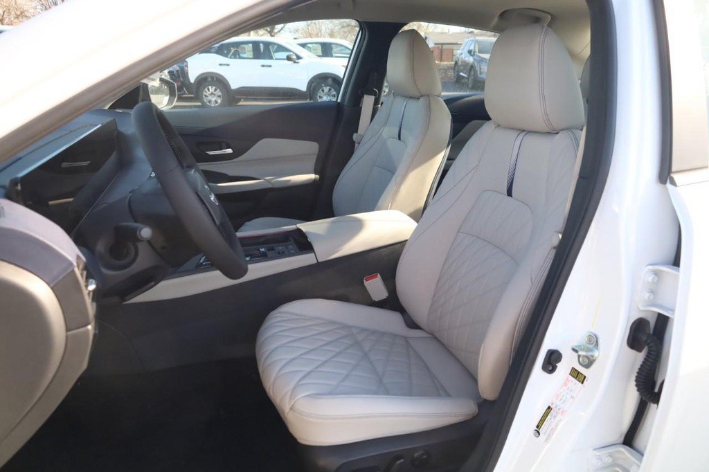 New 2026 Nissan Sentra SL w/ Floor Mat Package FWD image 20