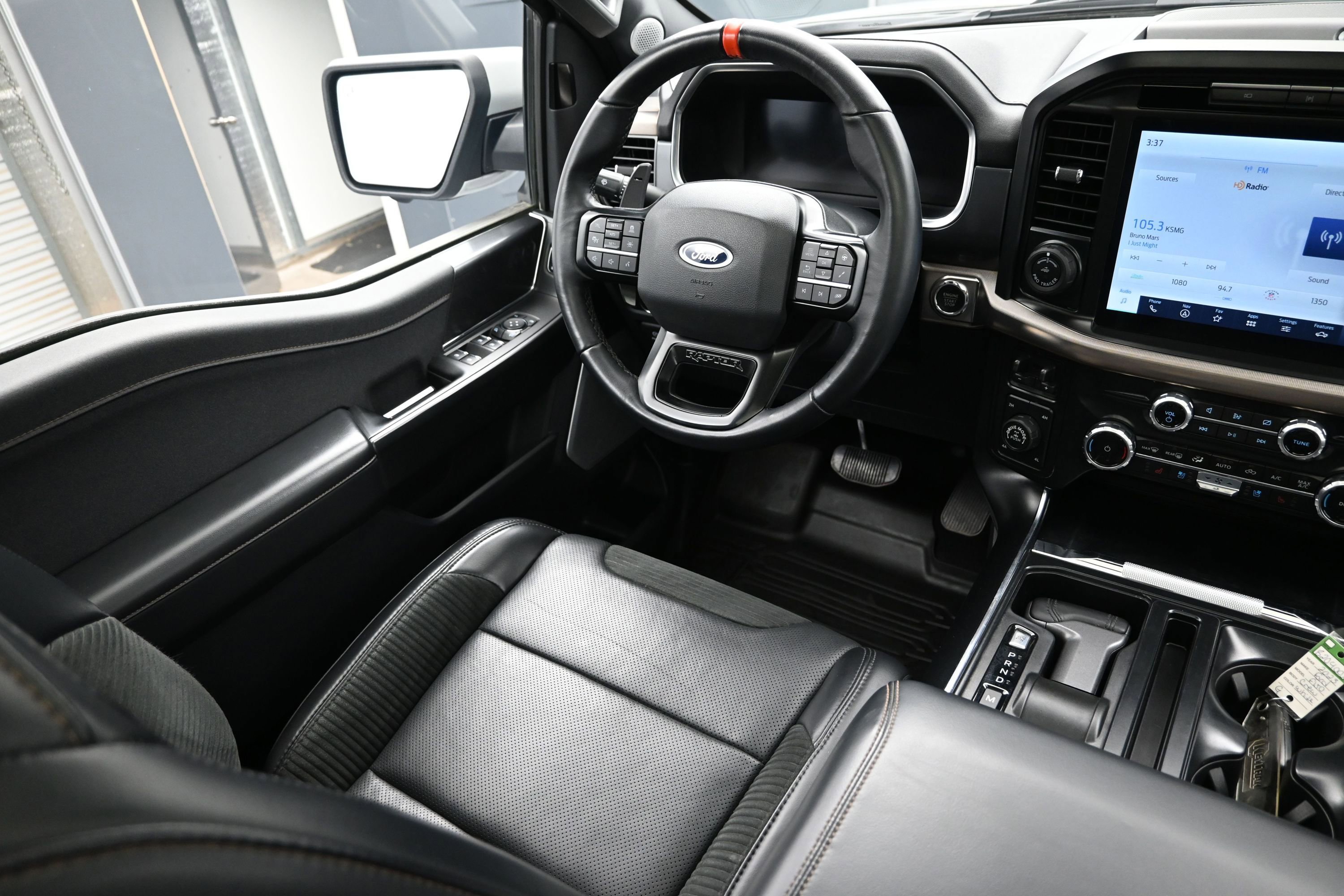 Used 2023 Ford F150 Raptor AWD/4WD image 24