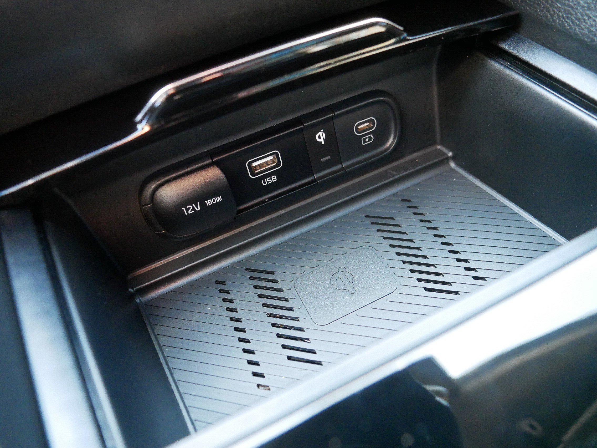 Certified 2025 Kia Sportage X-Line AWD/4WD image 36