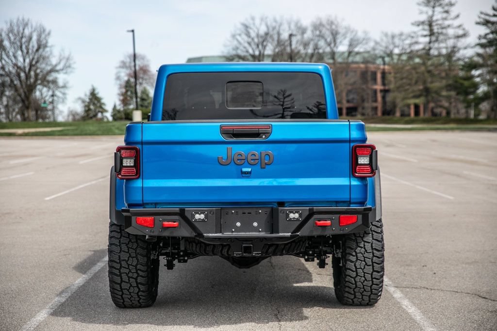 New 2026 Jeep Gladiator Rubicon w/ Safety Group AWD/4WD image 6