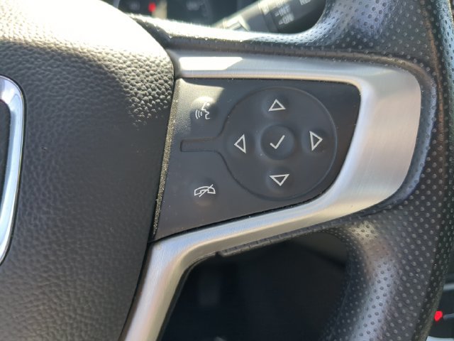 Used 2024 GMC Terrain SLE AWD/4WD image 30