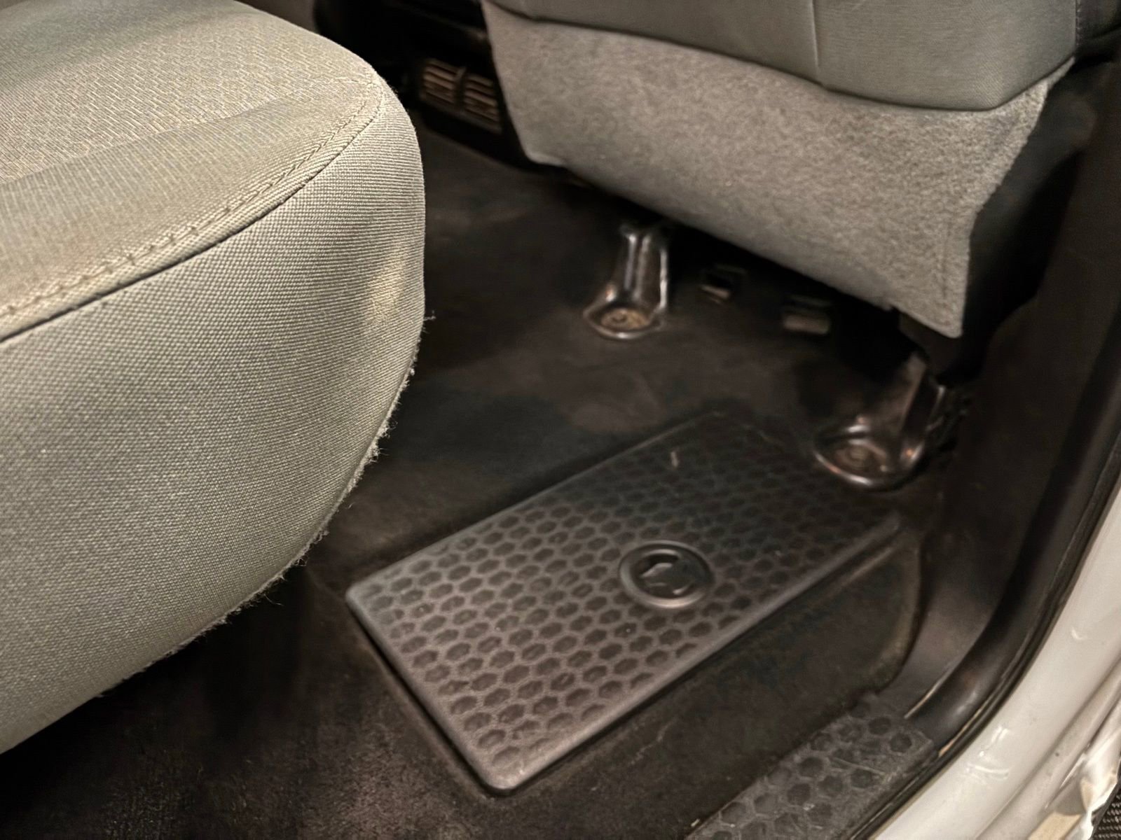 Used 2017 RAM 2500 SLT image 33