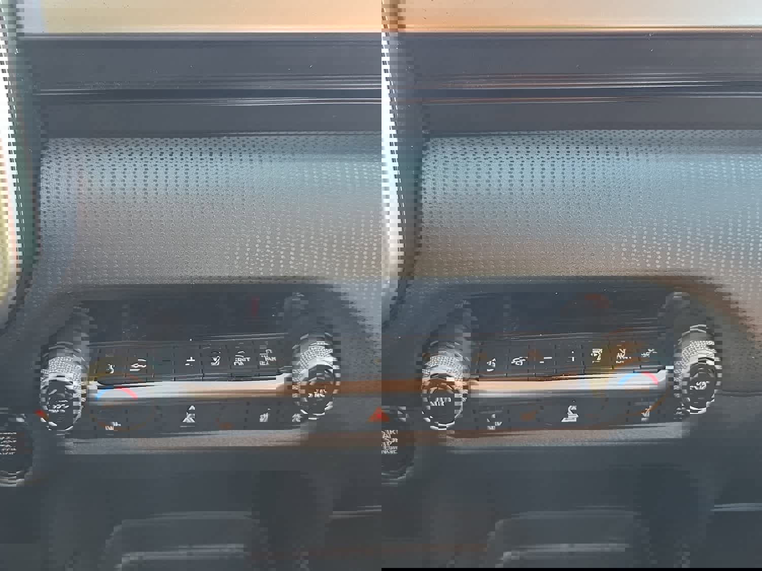 Used 2023 MAZDA CX-50 2.5 S w/ Cargo Package image 12