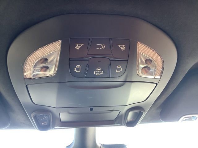Used 2024 Chrysler Pacifica Pinnacle image 24