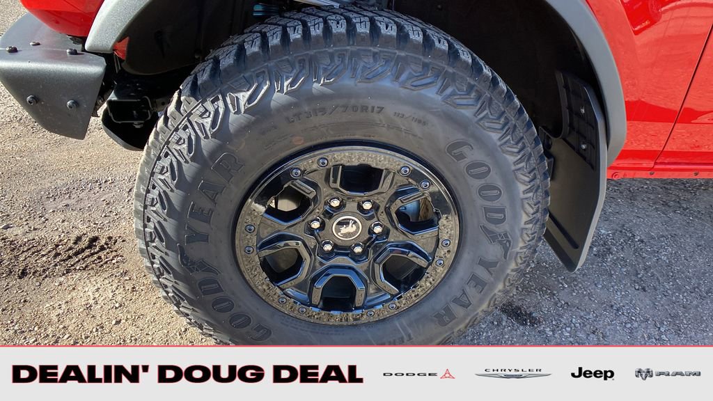 Used 2024 Ford Bronco Wildtrak image 13