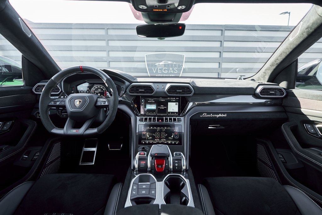 Used 2024 Lamborghini Urus Performante image 56