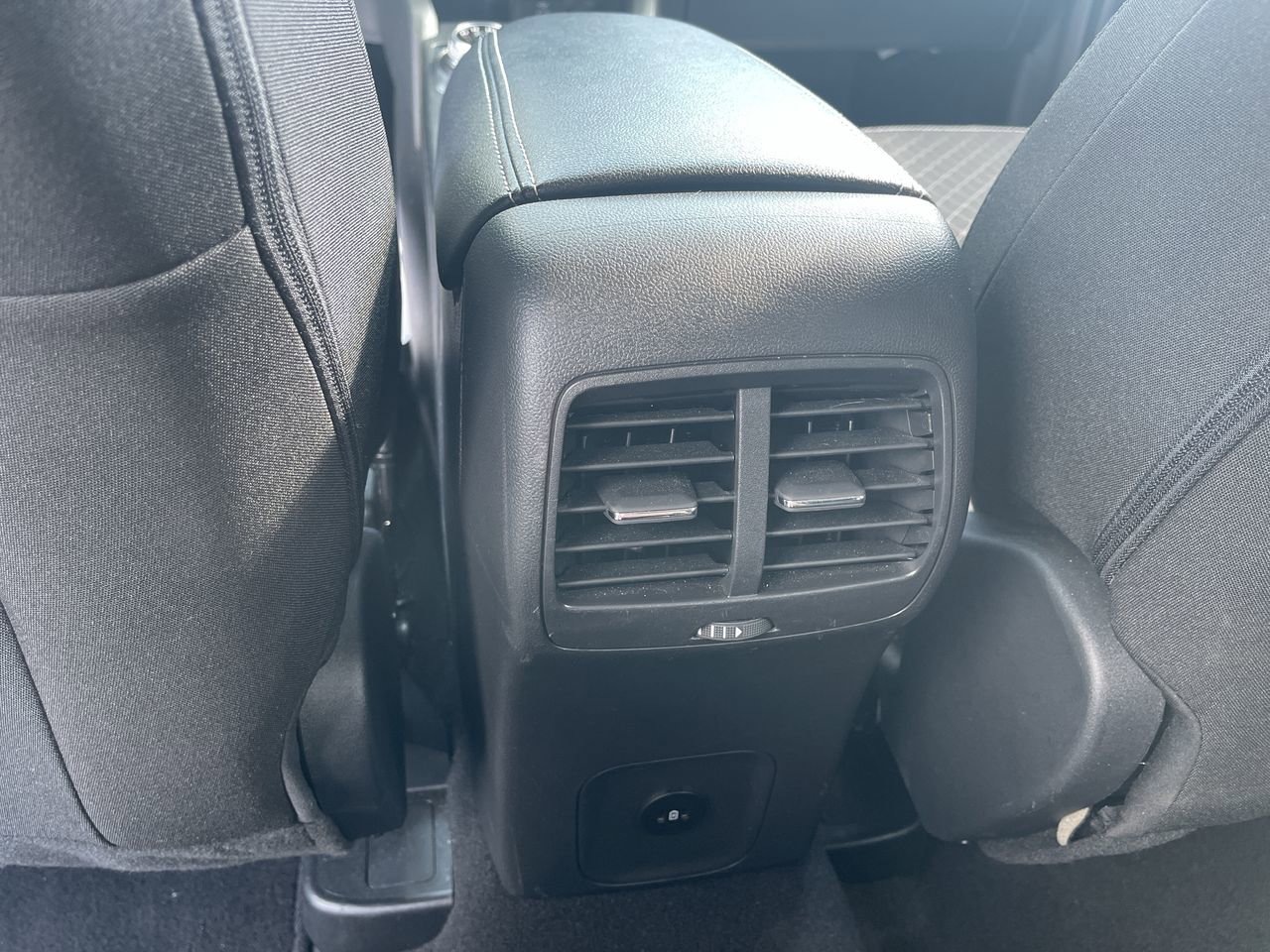 Used 2024 Ford Escape Active image 20
