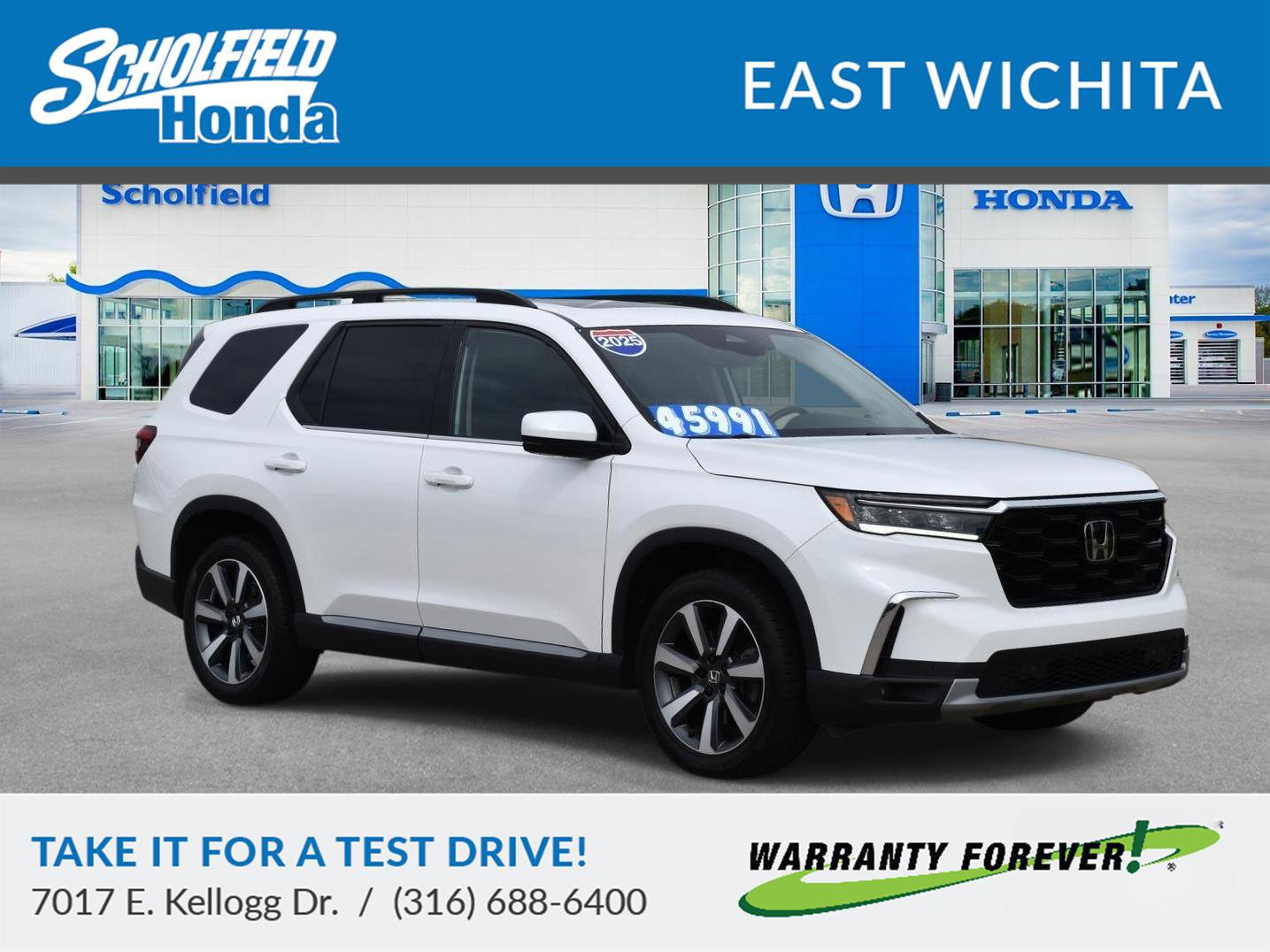Used 2025 Honda Pilot Touring image 1