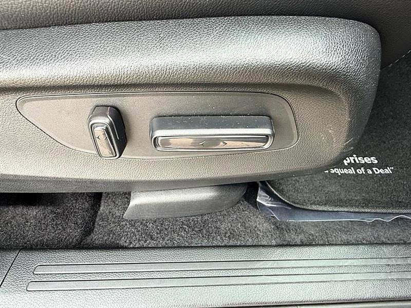 Used 2024 Honda CR-V EX-L image 22