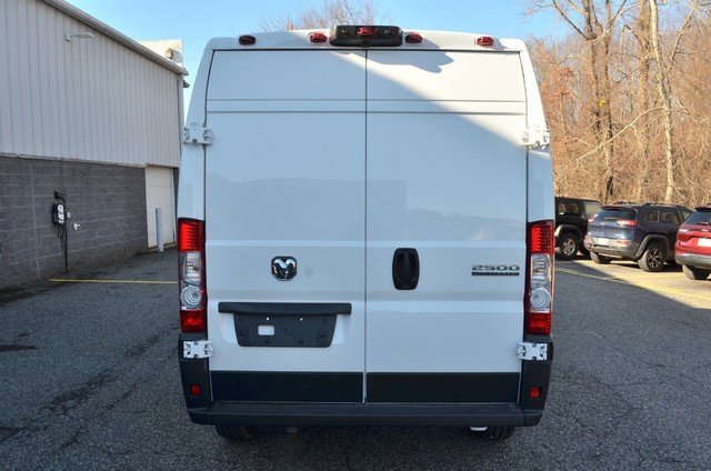 New 2026 RAM ProMaster 2500 w/ Cold Weather Group image 7