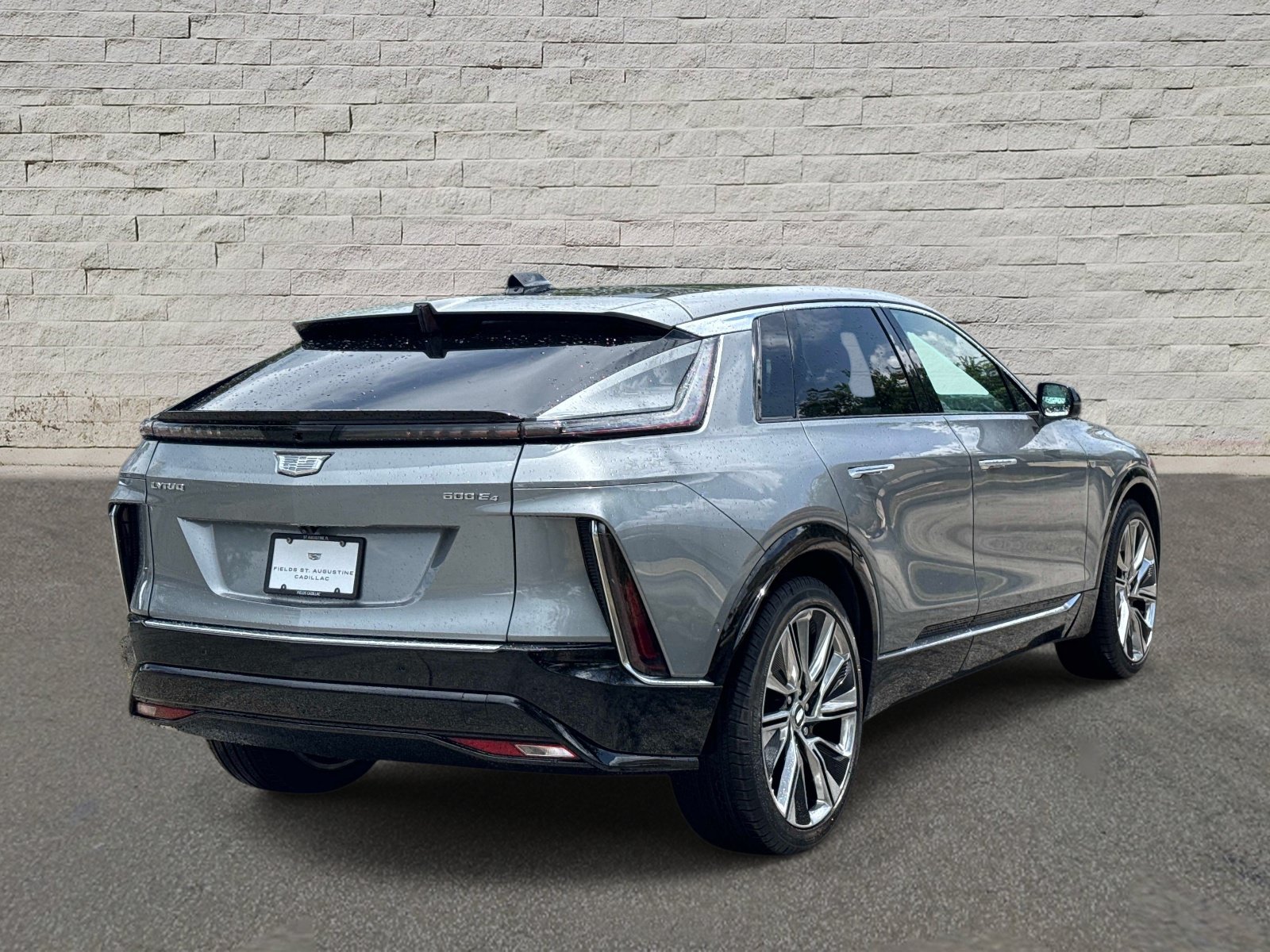Certified 2026 Cadillac Lyriq Signature Luxury w/ Nappa Leather Package AWD/4WD image 5