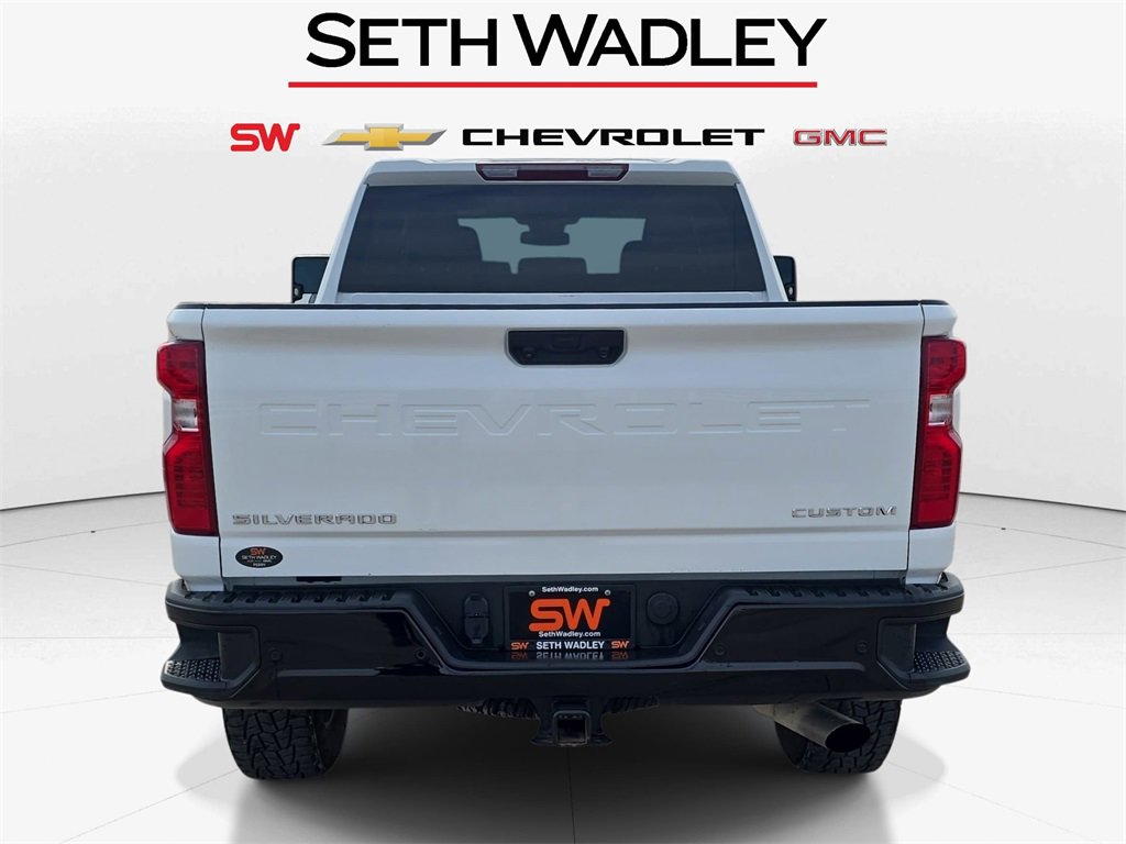 Used 2024 Chevrolet Silverado 2500 Custom w/ Custom Value Package image 6