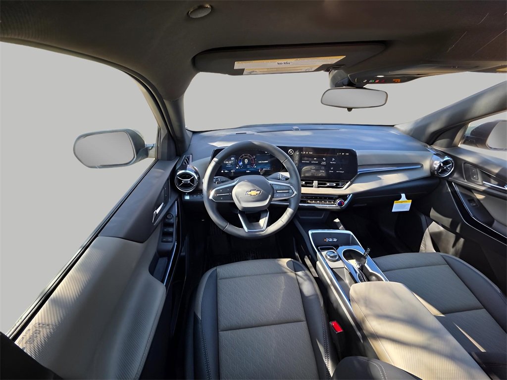 New 2026 Chevrolet Equinox LT w/ Convenience Package II image 14