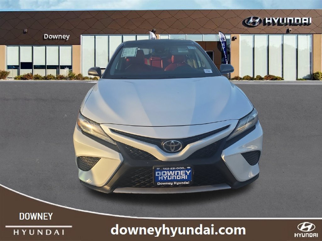 Used 2019 Toyota Camry XSE FWD image 8